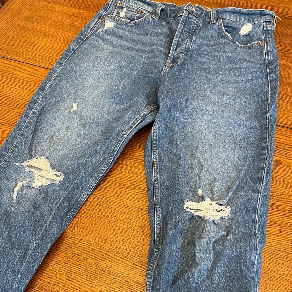 Cheeky Straight Distressed Jeans